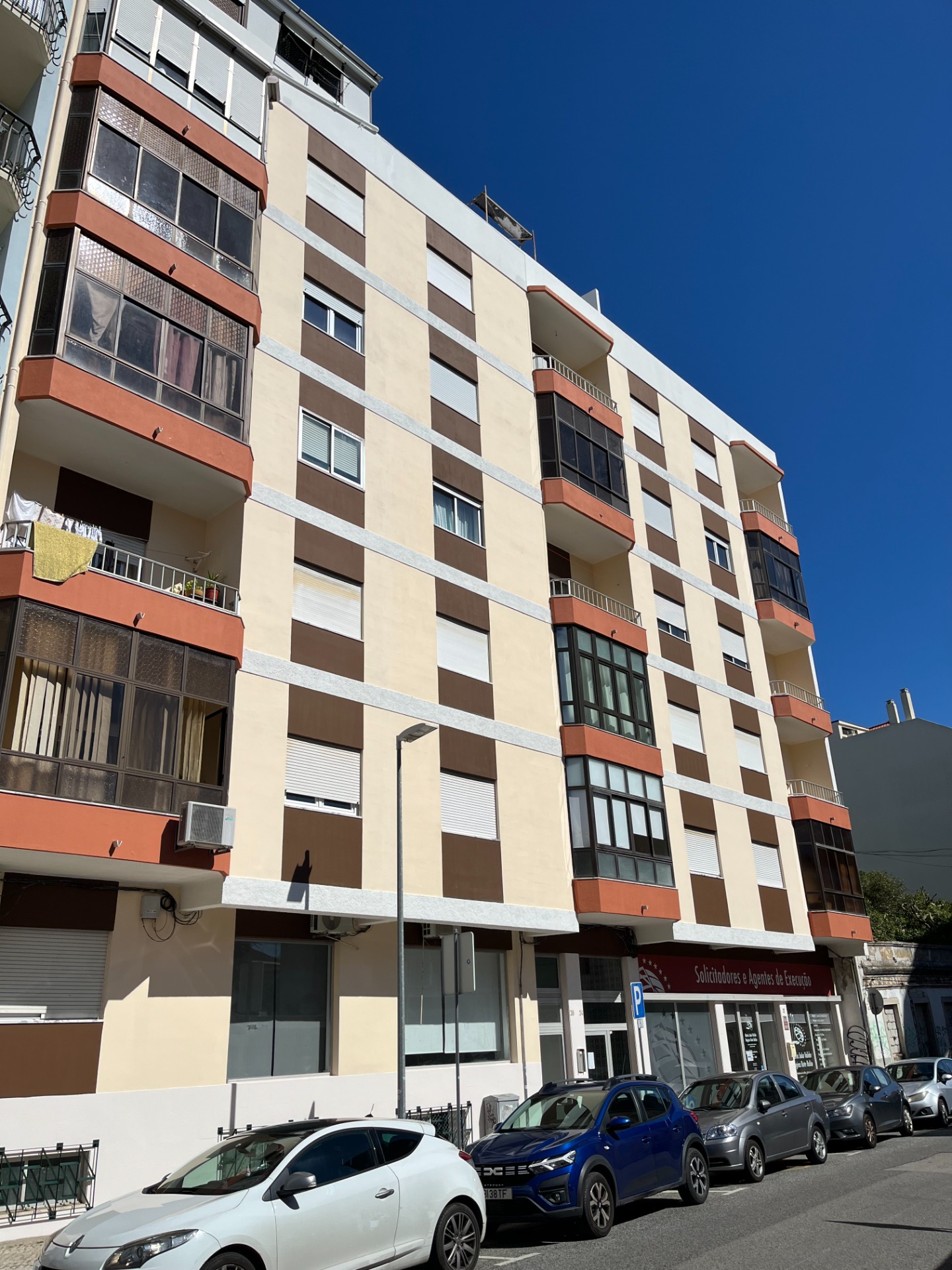 Rua Acácio Barradas 34, Setúba, Reabilitação concluída